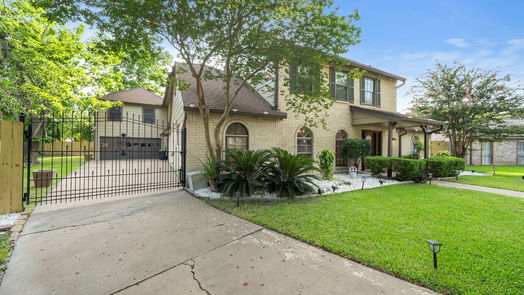 Houston 2-story, 5-bed 2322 Briarport Drive-idx