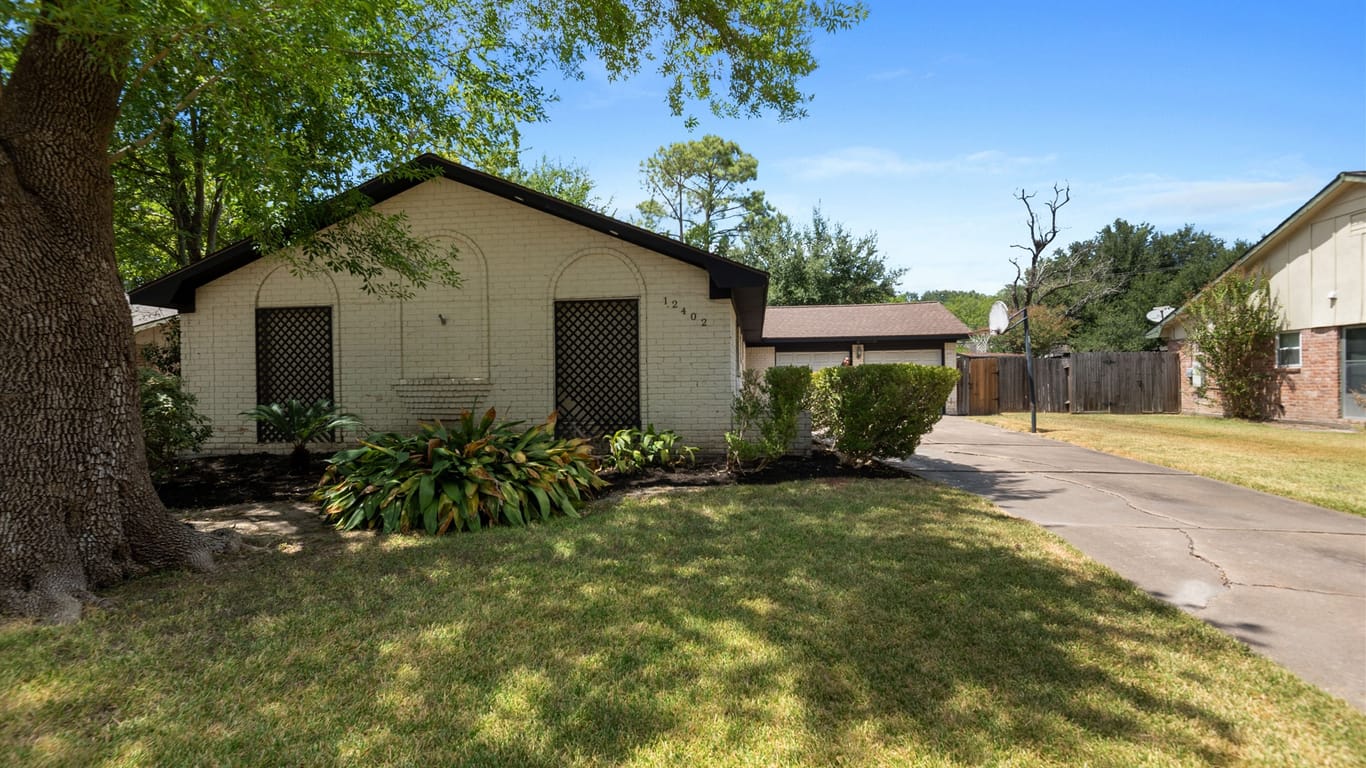 Houston 1-story, 4-bed 12402 Whittington Drive-idx