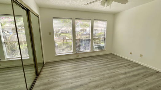 Houston 1-story, 2-bed 2277 S Kirkwood Road 301-idx