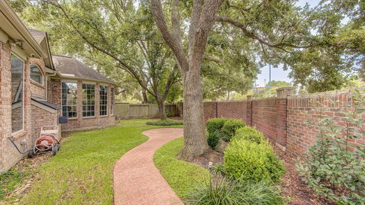 Houston 1-story, 3-bed 1542 Orchard Park Drive-idx