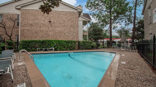 Houston 1-story, 2-bed 12550 Whittington Drive 407-idx