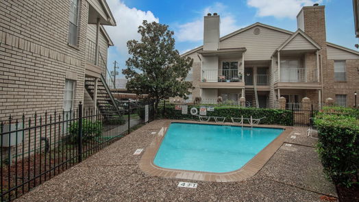 Houston 1-story, 2-bed 12550 Whittington Drive 407-idx