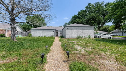 Houston 1-story, 3-bed 14202 Overbrook Lane-idx