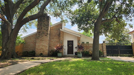 Houston 1-story, 4-bed 11303 Olympia Drive-idx