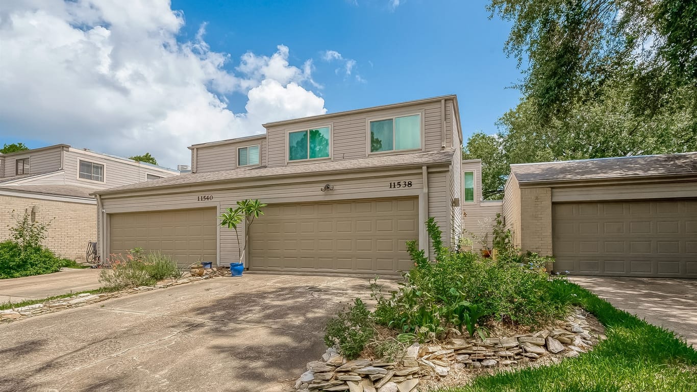 Houston 2-story, 3-bed 11538 Riverview Drive 39-idx
