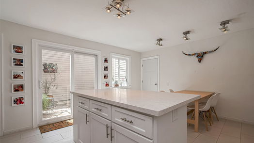 Houston 2-story, 3-bed 11538 Riverview Drive 39-idx