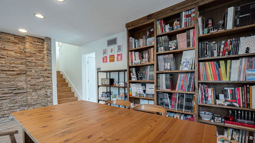 Houston 2-story, 3-bed 11538 Riverview Drive 39-idx