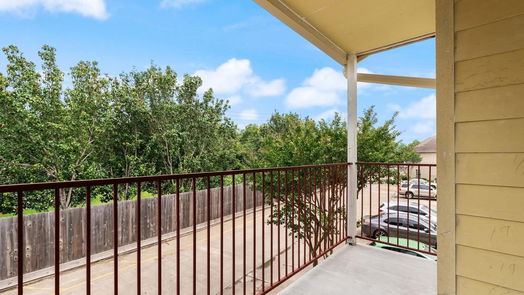 Houston 1-story, 1-bed 12550 Whittington Drive 404-idx