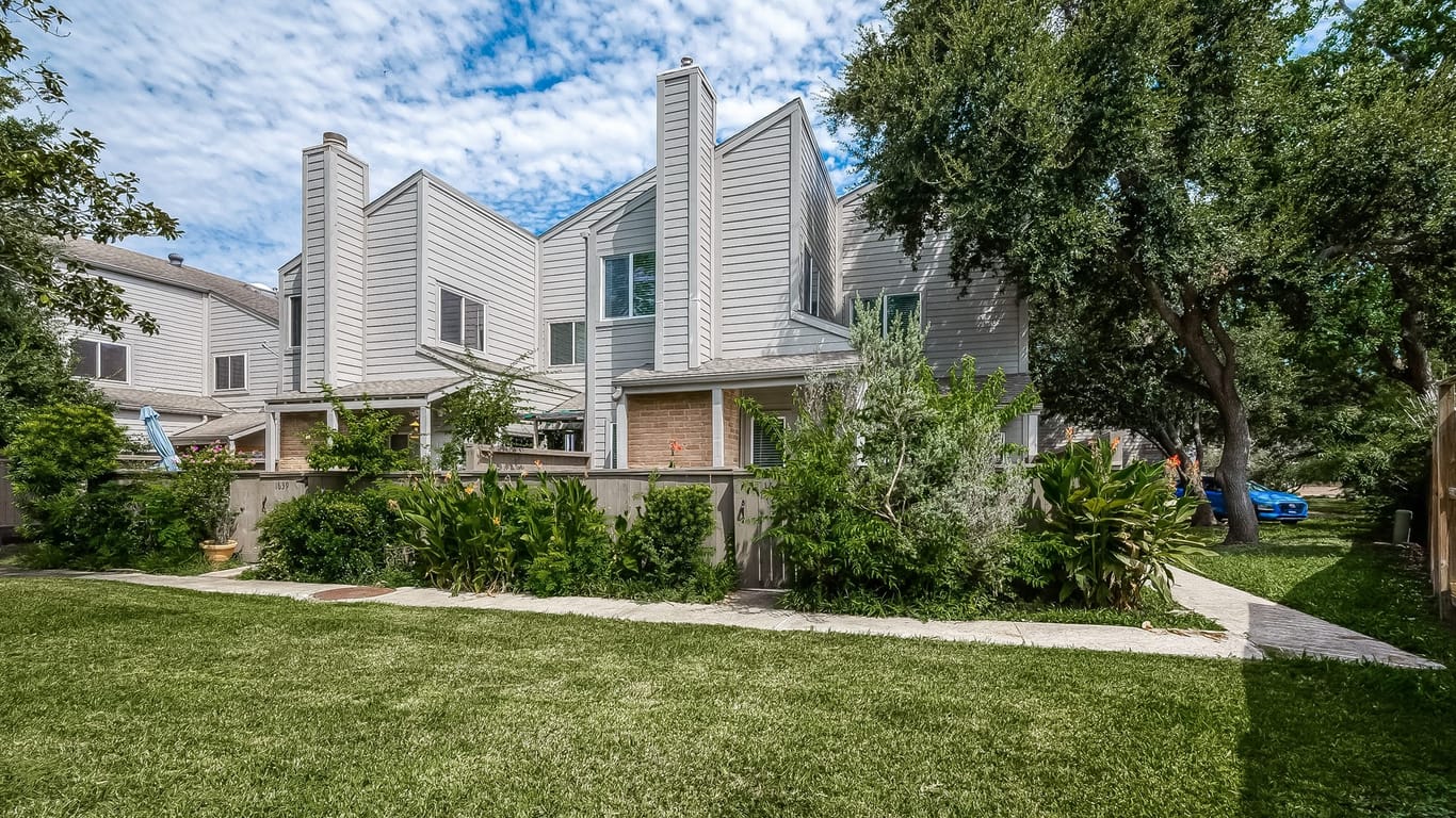 Houston 2-story, 2-bed 1641 Prairie Mark Lane-idx