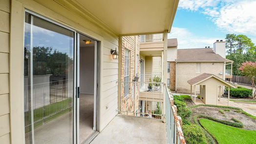 Houston 1-story, 1-bed 12550 Whittington Drive 309-idx