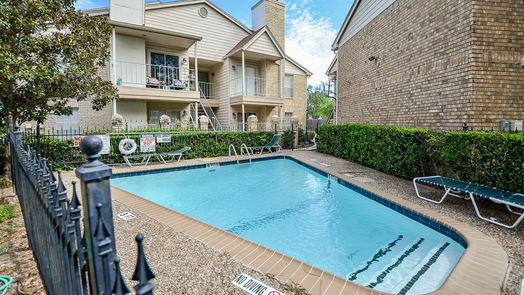 Houston 1-story, 1-bed 12550 Whittington Drive 309-idx