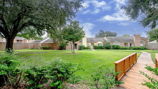 Houston 2-story, 3-bed 11820 Southlake Drive 2-idx