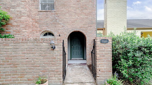 Houston 2-story, 3-bed 11820 Southlake Drive 2-idx