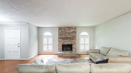 Houston 2-story, 3-bed 11820 Southlake Drive 2-idx