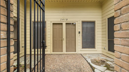 Houston 1-story, 4-bed 2419 Willow Lake Drive-idx