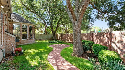 Houston 1-story, 3-bed 1542 Orchard Park Drive-idx