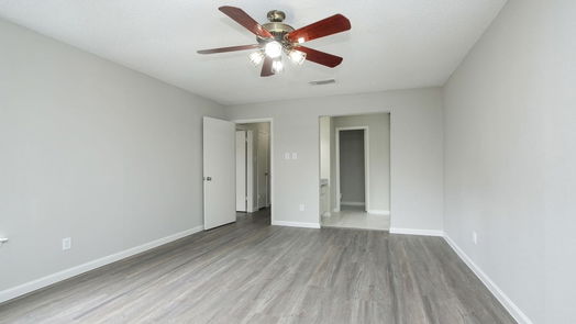 Houston 2-story, 3-bed 11626 Village Place Drive 326-idx