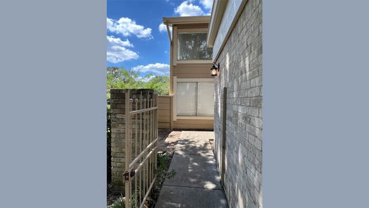 Houston 2-story, 3-bed 2372 Woodland Park Drive 121-idx