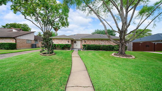 Houston 1-story, 4-bed 14002 Briar Place Drive-idx