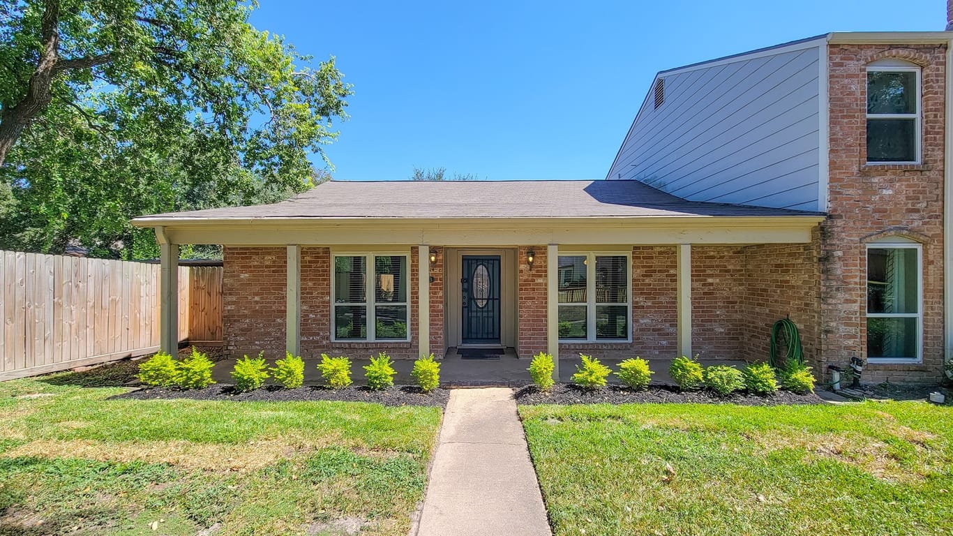 Houston 1-story, 2-bed 11813 Southlake Dr-idx