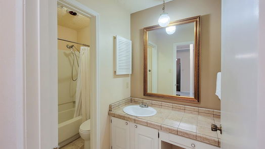 Houston 1-story, 2-bed 11813 Southlake Dr-idx