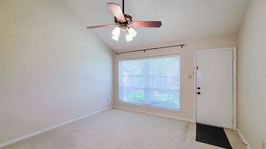 Houston 1-story, 2-bed 11813 Southlake Dr-idx