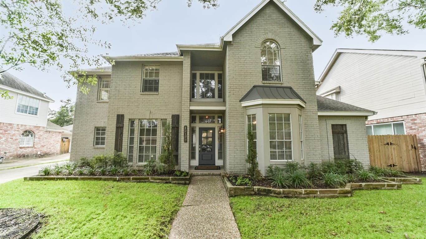 Houston 2-story, 4-bed 12123 Meadow Lake Drive-idx