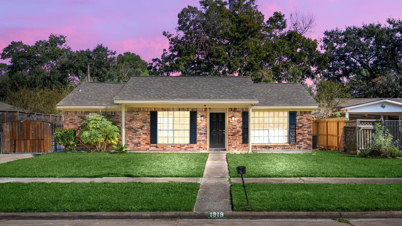 Houston null-story, 3-bed 1919 Tallulah Lane-idx