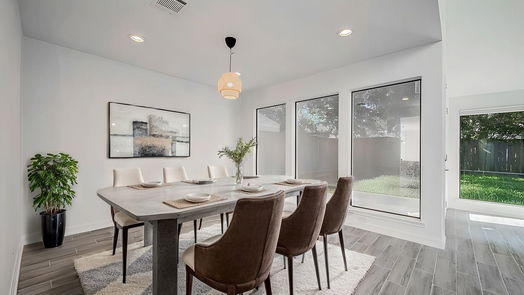 Houston null-story, 4-bed 11835 Briar Forest Drive-idx