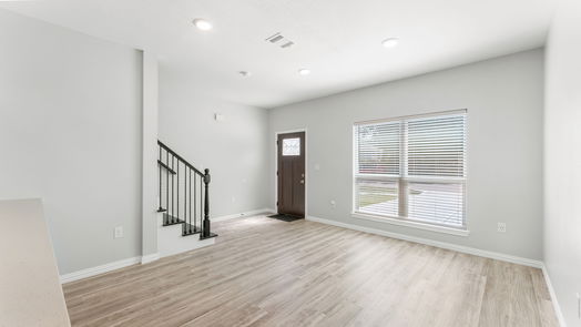 Houston 2-story, 3-bed 9825 Greenwich Street-idx