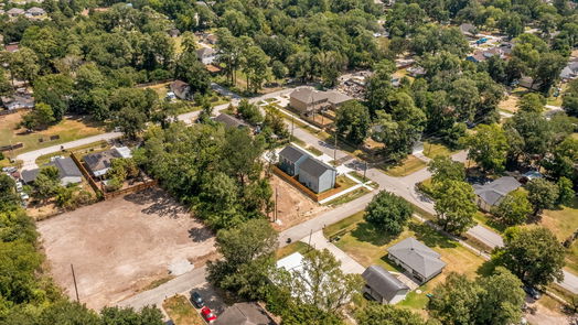 Houston 2-story, 3-bed 9825 Greenwich Street-idx