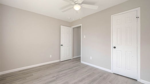 Houston 1-story, 3-bed 8727 Valley Forest Drive-idx