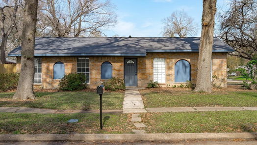 Houston 1-story, 3-bed 8455 Gallahad Street-idx