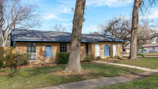 Houston 1-story, 3-bed 8455 Gallahad Street-idx