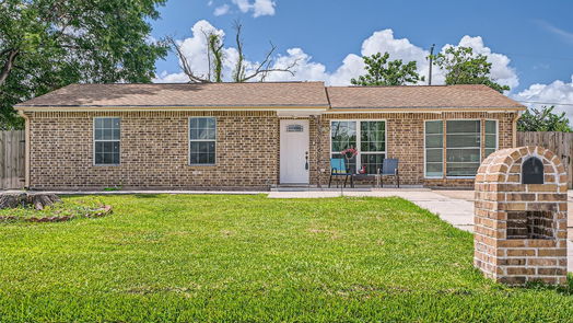 Houston 1-story, 3-bed 9254 Oak Knoll Lane-idx