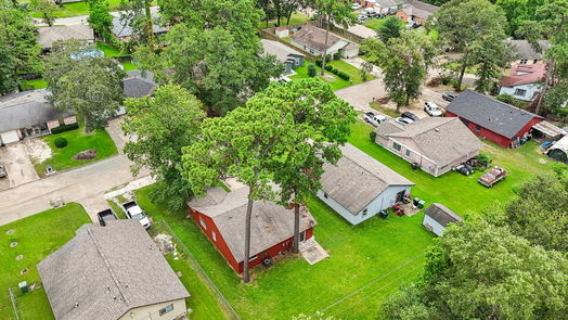 Houston 1-story, 2-bed 8919 Valley Hollow Drive-idx