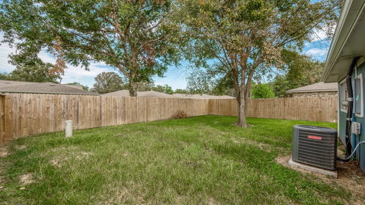 Houston 1-story, 3-bed 8715 Valley Meadow Drive-idx