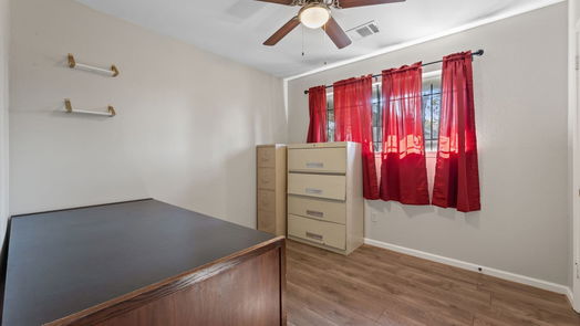 Houston 1-story, 4-bed 8475 Claiborne Street-idx