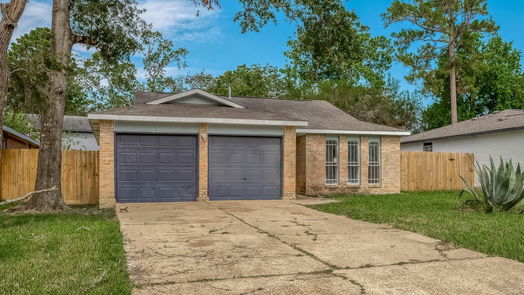 Houston 1-story, 3-bed 8723 Valley Forest Drive-idx