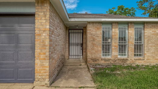 Houston 1-story, 3-bed 8723 Valley Forest Drive-idx