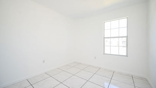 Houston 1-story, 4-bed 9254 Oak Knoll Lane-idx