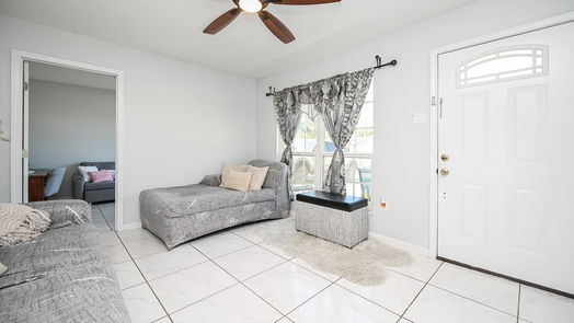 Houston 1-story, 4-bed 9254 Oak Knoll Lane-idx