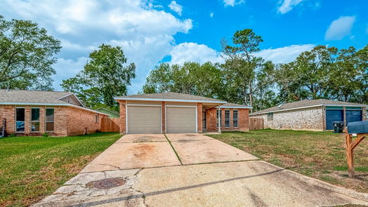 Houston null-story, 3-bed 8619 Valley Forest Drive-idx