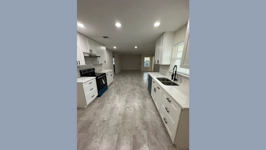 Houston null-story, 5-bed 10103 Valley Park Drive-idx
