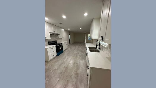 Houston null-story, 5-bed 10103 Valley Park Drive-idx