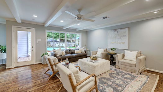 Houston 1-story, 4-bed 890 N Wilcrest Drive-idx