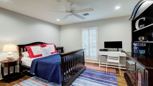 Houston 1-story, 4-bed 890 N Wilcrest Drive-idx