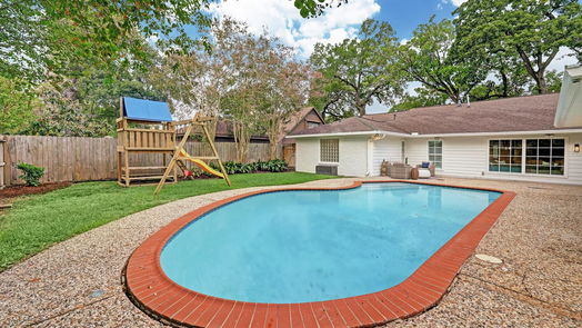 Houston 1-story, 4-bed 890 N Wilcrest Drive-idx