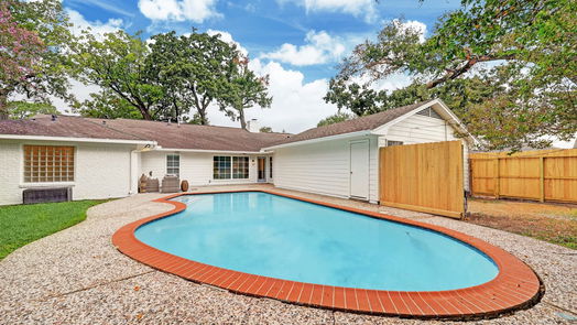 Houston 1-story, 4-bed 890 N Wilcrest Drive-idx
