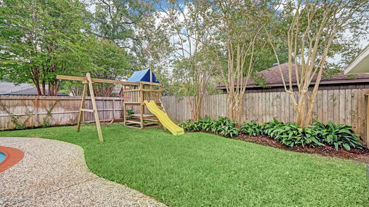Houston 1-story, 4-bed 890 N Wilcrest Drive-idx